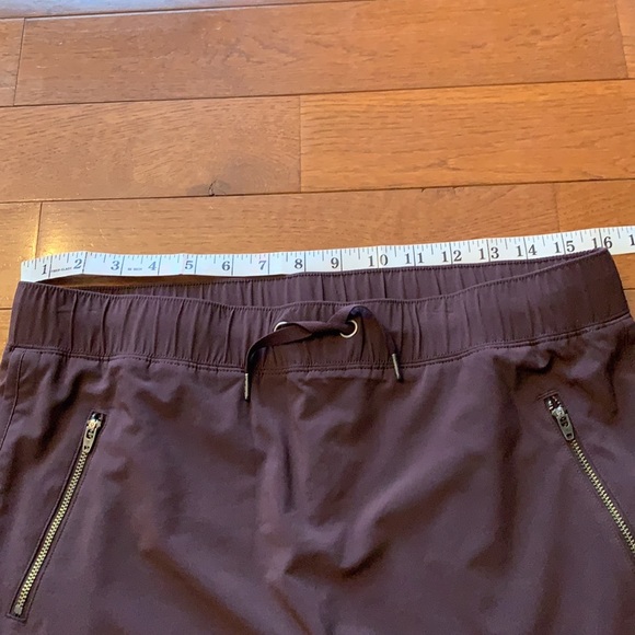 🖤ATHLETA HIGH RISE STRETCH-IN SKIRT/SKORT-DARK PLUM, M🖤 - Picture 5 of 11
